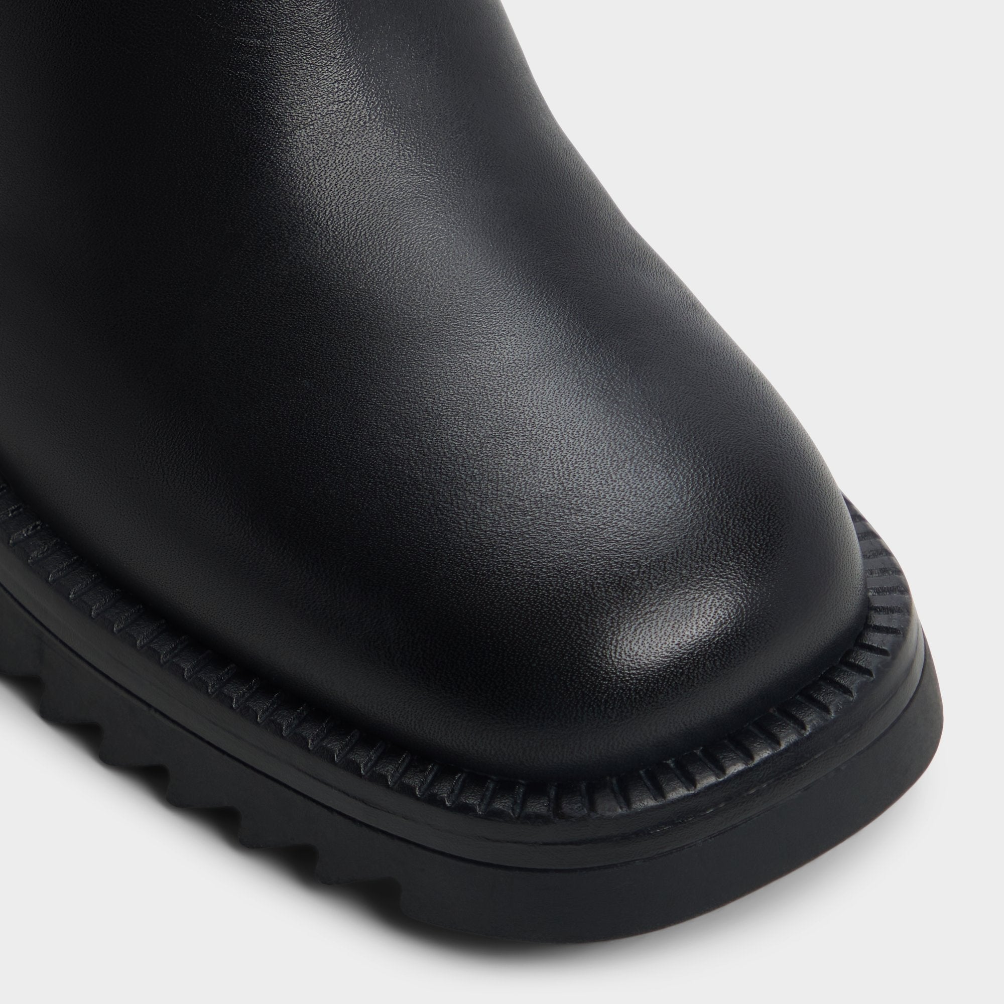 Aldo Anneliese in Black - Chelsea boot, Lug sole Women