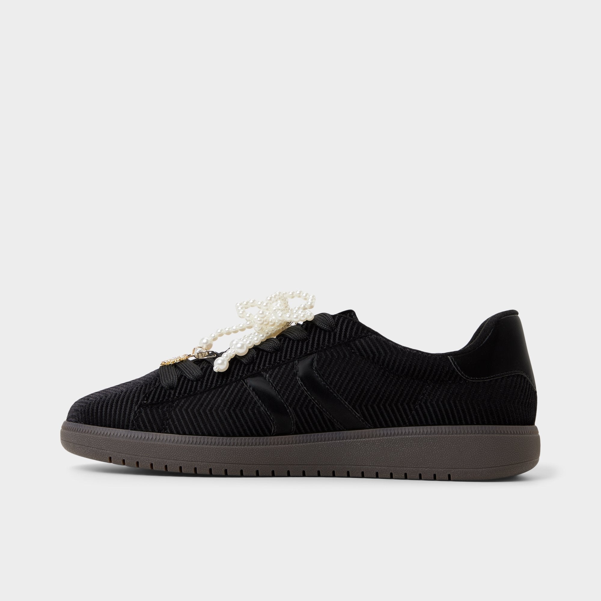 Aldo Chicsneaker2 in Black Black - Low top sneaker, Cup sole Women